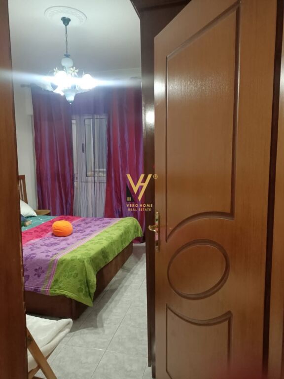 JEPET APARTAMENT 2+1 ME QIRA TE KOMUNA E PARISIT 650 EURO