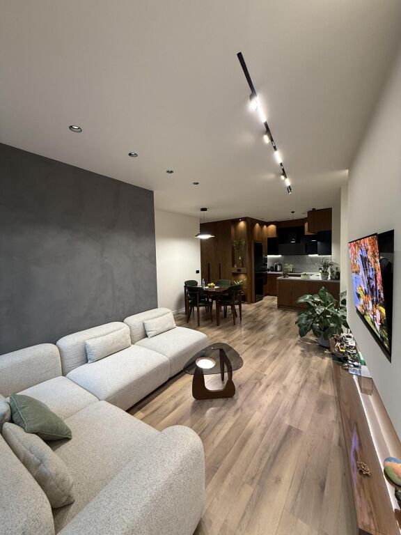 Tek Ish-Hipoteka Prane Spak Shitet Apartament 2+1+2 I Super Investuar Dhe Me Mobilim Modern !
