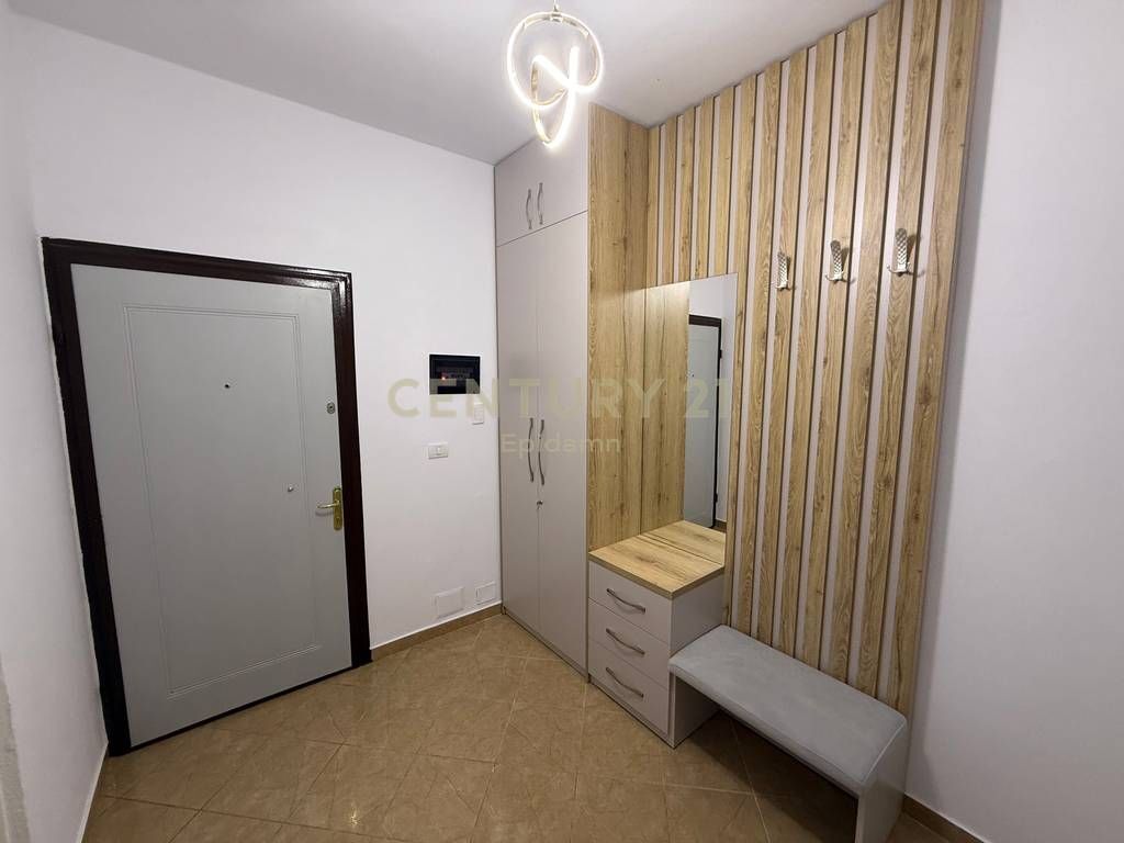 Apartament 1+1 me Pamje Deti per Qera ne Plazh, Iliria!