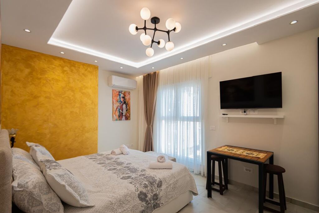 Appartamento in affitto 1+1 Prima linea sul mare 🌊 📍Olivia, Spiaggia,Durres