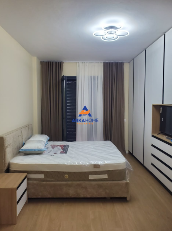 APARTMENT FOR RENT 2+1+2+PARKING SPACE AT LIQENI I THATE 1200 EURO