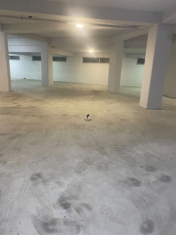 AMBIENT BIZNESI ME QERA 300 M2 ASTIR 3000 EURO FH-99087