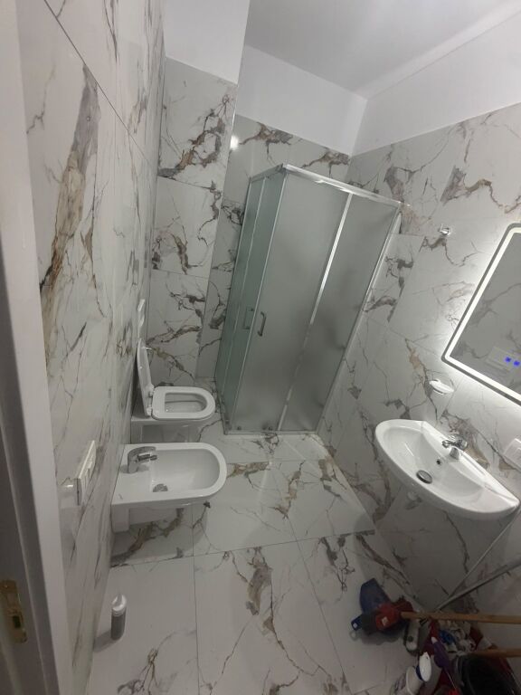 🏡 JEPET ME QIRA APARTAMENT 2+1 TEK 5 MAJI!