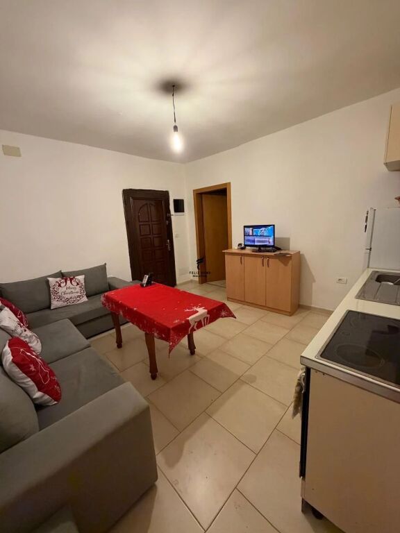 APPARTAMENTO IN AFFITTO 1+1 VIA DI ELBASAN 50.000 LEKE FH-98959