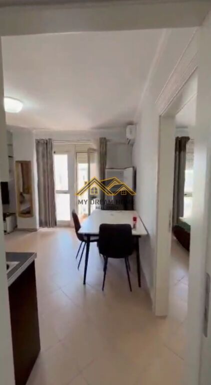 JEPET ME QIRA APARTAMENT 2+1 PLAZH, DURRES.