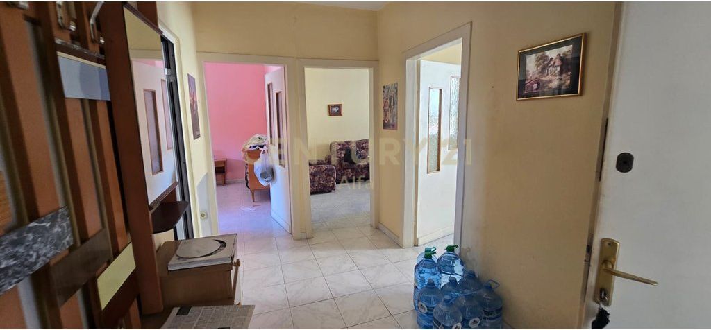 SHITET APARTAMENT 3+1 – SHKOLLA 1 MAJI