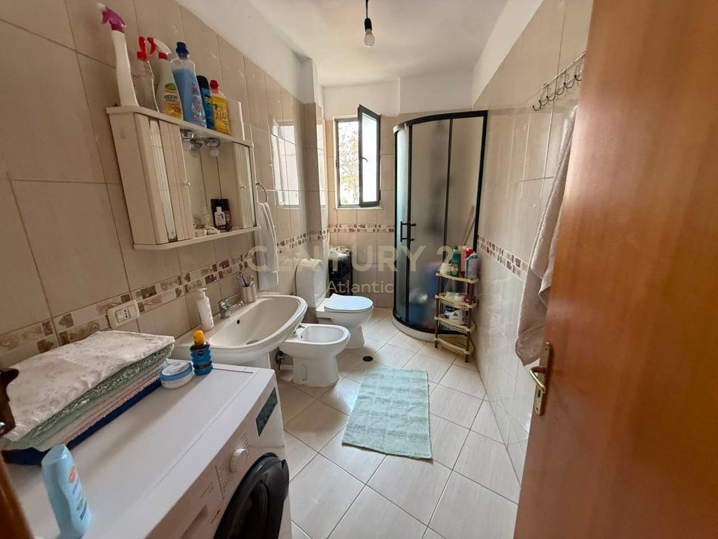 Appartamento 2+1 con vista sul mare a Mali i Robit, Durrës!!