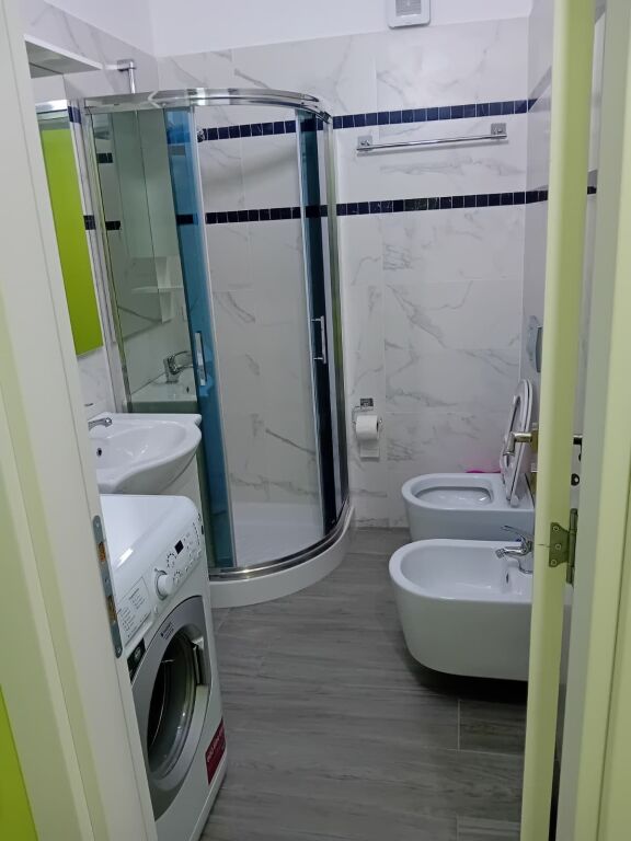 🏡 1+1 APARTMENT FOR RENT – VLORË