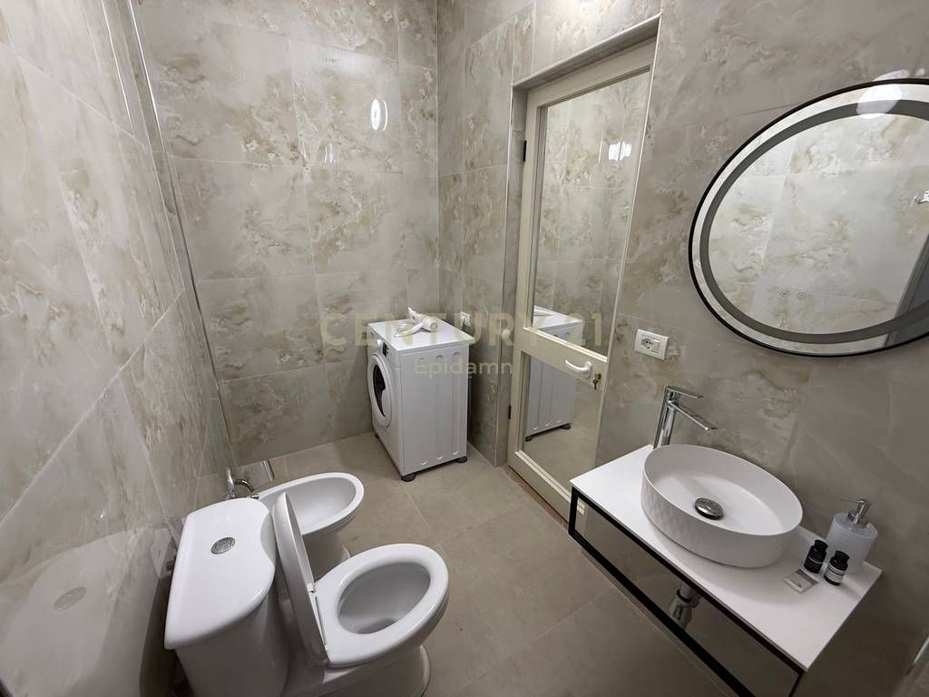 Apartament 1+1 me Pamje Deti per Qera ne Plazh, Iliria!