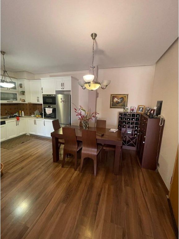  SHESHI WILSON – SHITET APARTAMENT 2+1+ DEPO! ME ÇERTIFIKATË PRONËSIE!