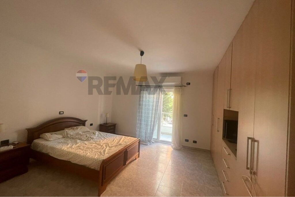 Appartamento - In Affitto - Centro Kristal, Tirana