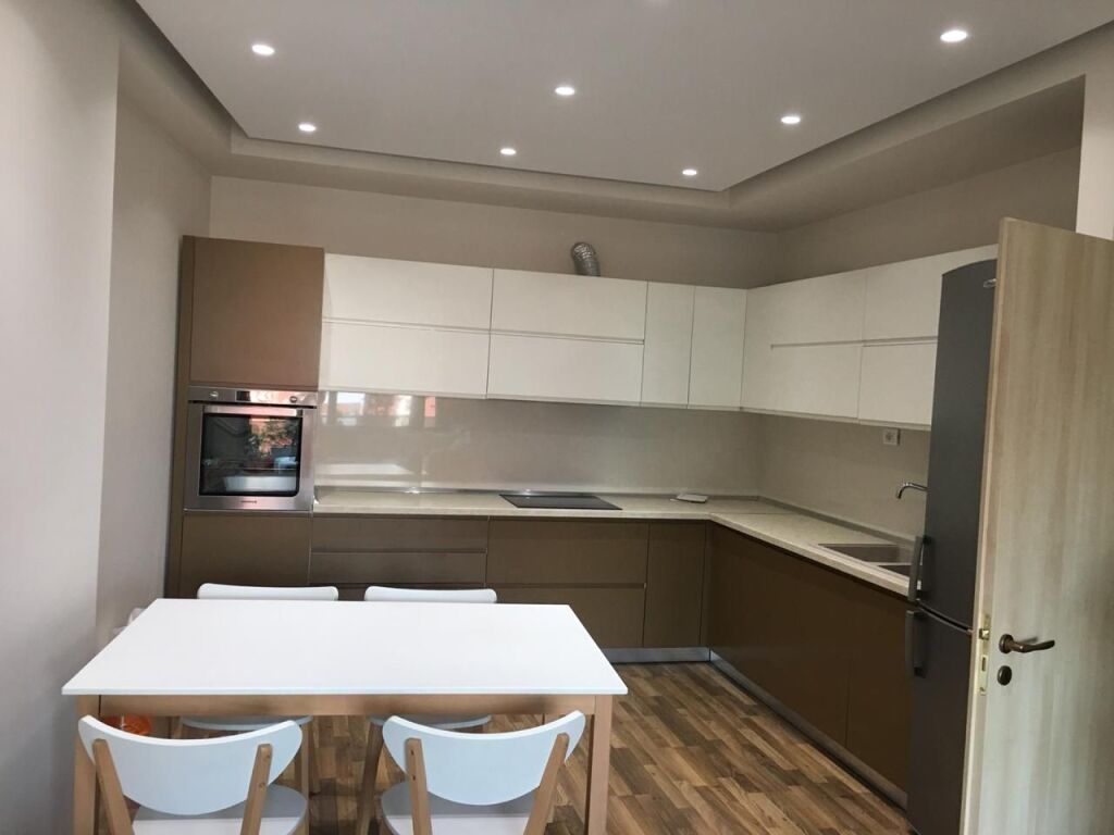 Affitto | Apartament 2 + 1 | Astir | 600 €/mese