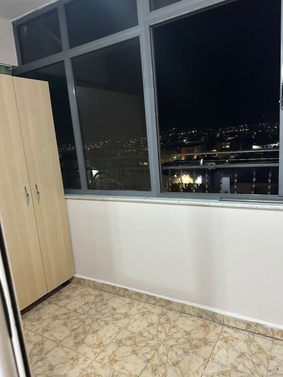 Jepet me qira 2+1 Laprake Rruga Dritan Hoxha 75.000 leke