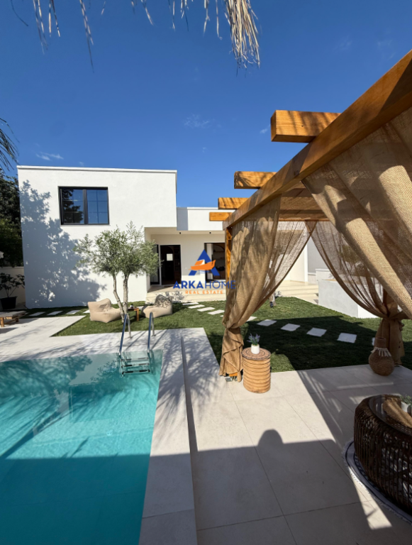 SHITET VILE 1 KATËSHE ME PISHINË 410M2 "UNAZA E PASKUQANIT, PASKUQAN" 480.000 EURO