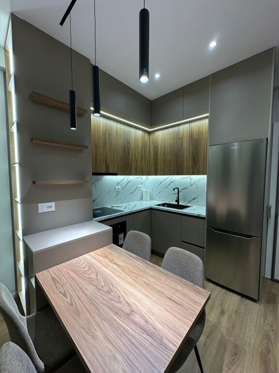 Apartament 1+1 me qera Rezidenca OxA Fresk (Rr. Dalip Topi) 45.000 Leke. Lirohet datë 24 Nëntor.