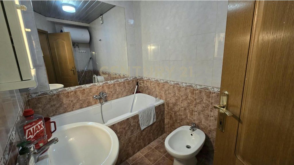 APPARTAMENTO IN AFFITTO PER UFFICI – EX-BLOK