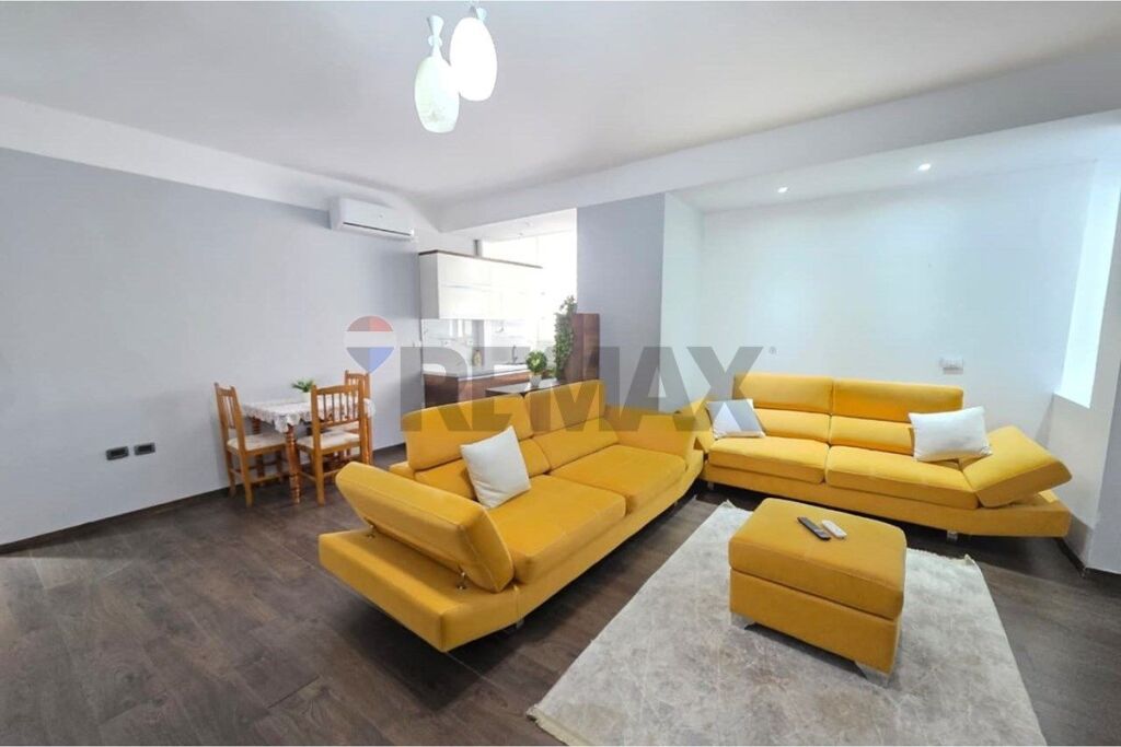 🏡 APPARTAMENTO 2+1+2 IN AFFITTO – VIA GJERGJ ARANITI, VLORË!