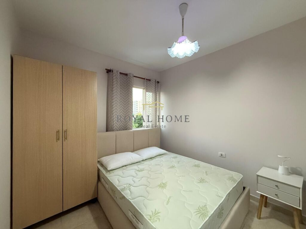 2+1 apartment for rent at Ish Fusha e Aviacionit .  
