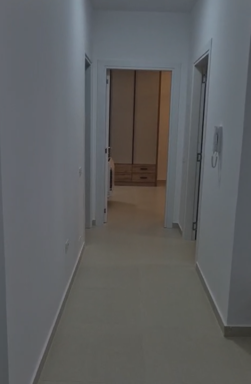 Affitto | Apartament 2 + 1 | Rruga e Elbasanit | 850 €/mese