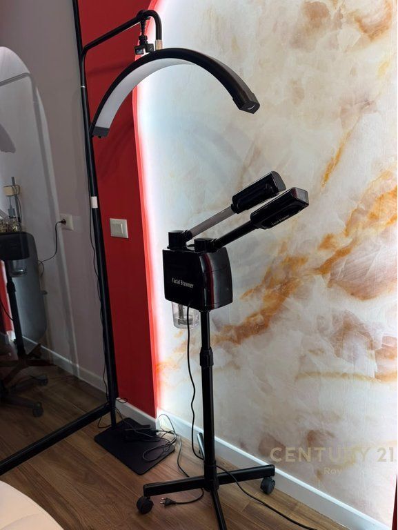 SHITET BIZNESI NE ZONEN E ISH BLLOKUT– BEAUTY &amp; WELLNESS CENTER!