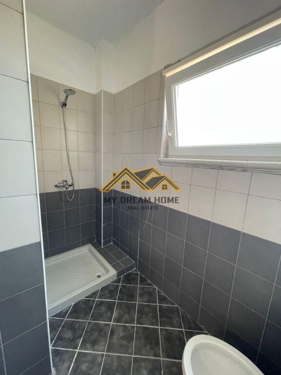SHITET APARTAMENT 1+1 TEK SHEKMBI KAVAJES