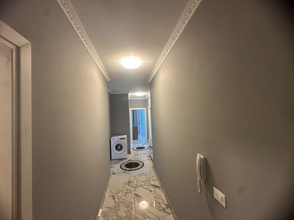 Affitto | Apartament 2 + 1 | Rruga e Dibrës | 700 €/mese