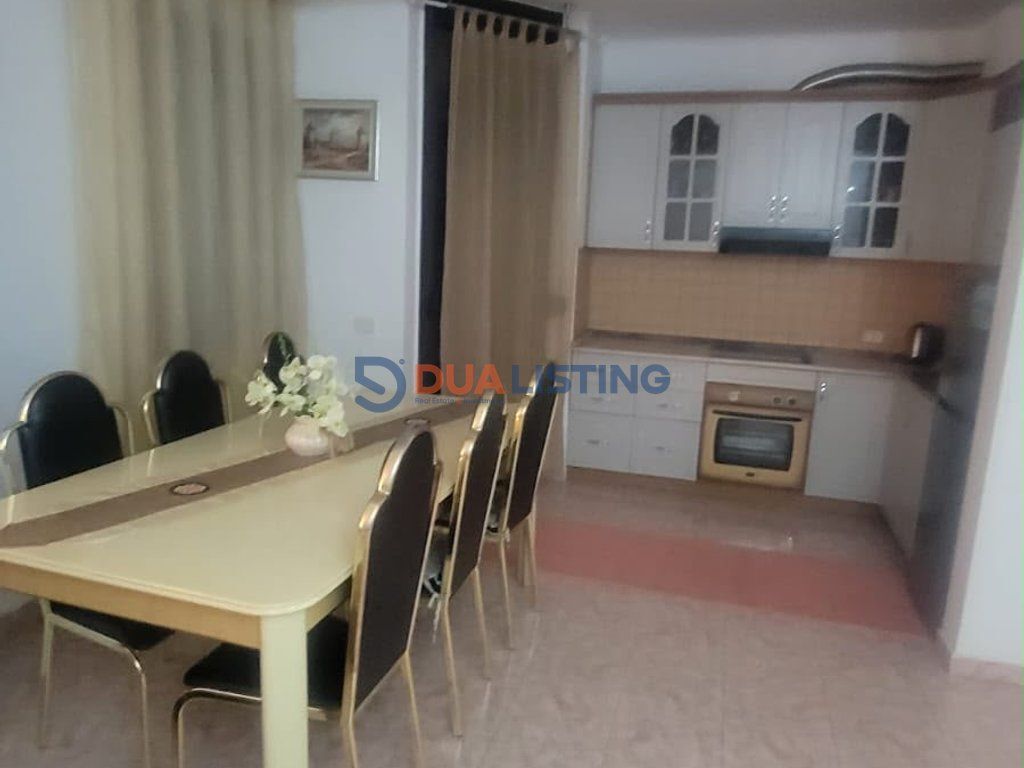 JEPET ME QIRA APARTAMENT 2+1+2 – BLLOK! 1,000 € 90,000 leke