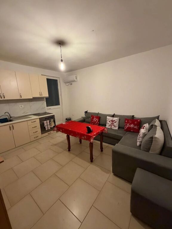 APPARTAMENTO IN AFFITTO 1+1 VIA DI ELBASAN 50.000 LEKE FH-98959