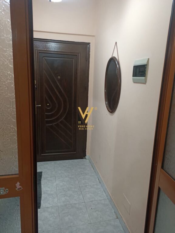 JEPET APARTAMENT 2+1 ME QIRA TE KOMUNA E PARISIT 650 EURO
