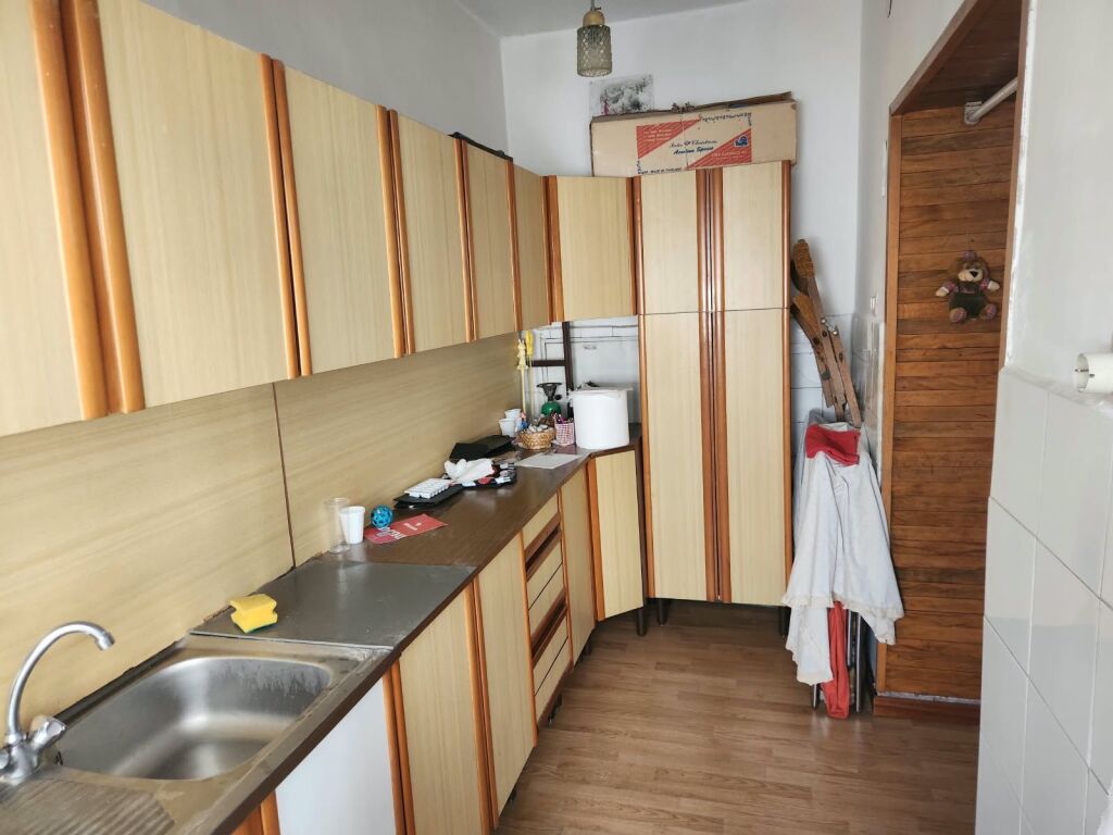 Apartament 1+1 per qera Pazari i Ri !