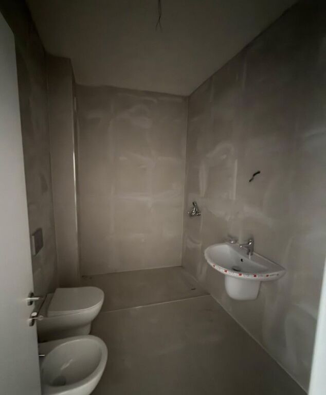 📌Shitet Apartament 2+1 +2T Rezidenca Turdiu – Fusha e Aviacionit ✨🏢
