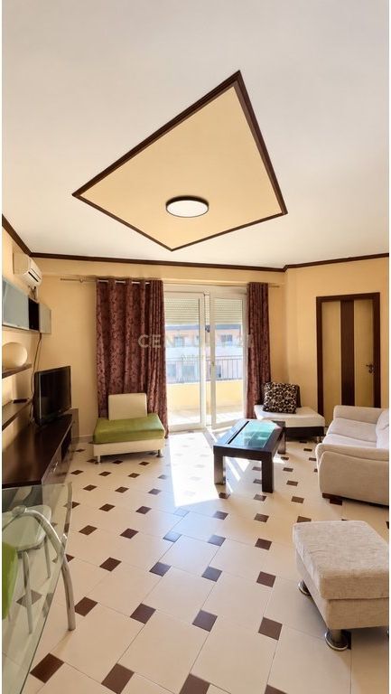 Apartament 2+1+2 per shitje ne zonen e Astirit