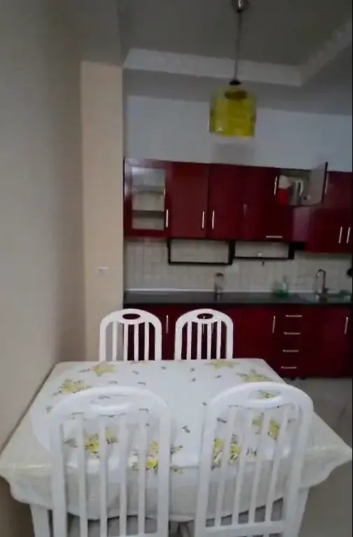 Affitto | Apartament 2 + 1 | Zogu i Zi | 600 €/mese
