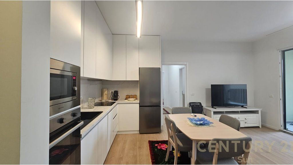 APPARTAMENTO 2+1 IN AFFITTO A FUSHA E AVIACIONIT 800 € /Mese