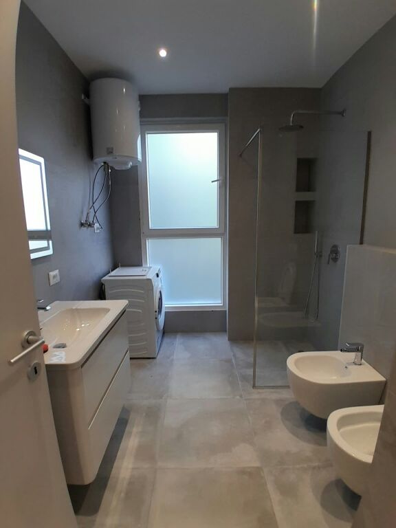 Apartament Me Qera 2+1 Tek Stacioni i Trenit (ID B2202159) Tirane