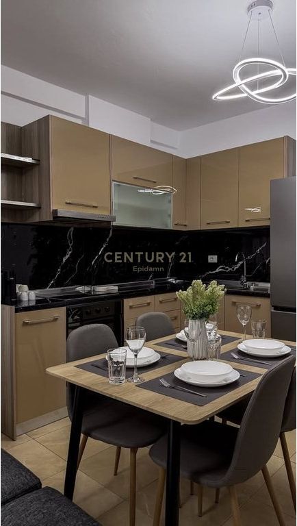 Apartament me Qera 1+1 ne Plazh Iliria!