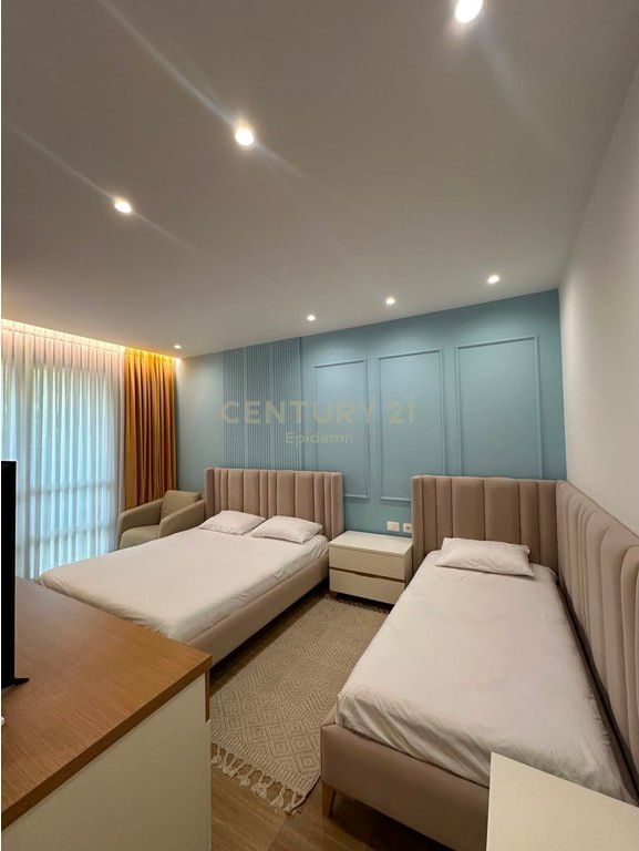 Apartament 2+1 me Oborr Privat për Shitje – San Pietro Residence, Gjiri i Lalzit 325,000 €