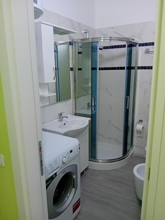 🏡 1+1 APARTMENT FOR RENT – VLORË