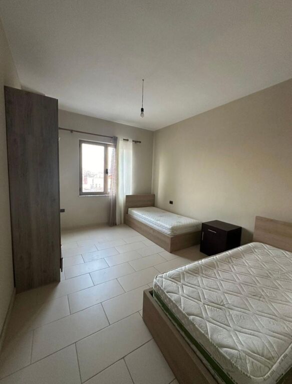 Rent | Apartament 2 + 1 | Rruga Jup Kastrati | 500 €/month