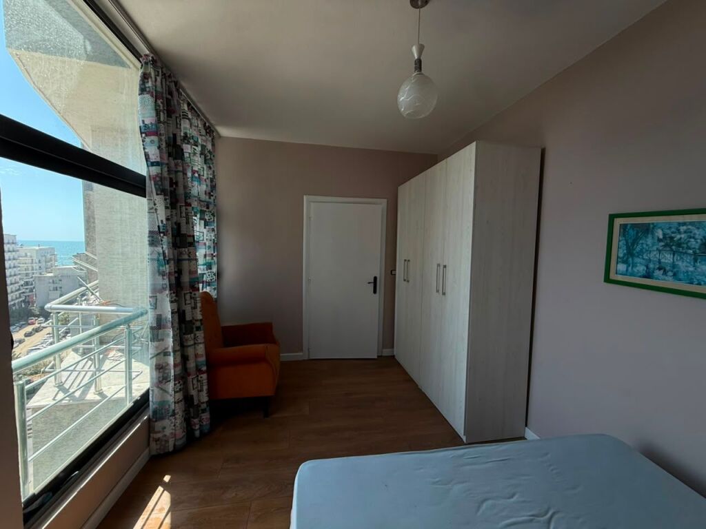 Shitet apartament 1+1 ne Shkembin e Kavajes