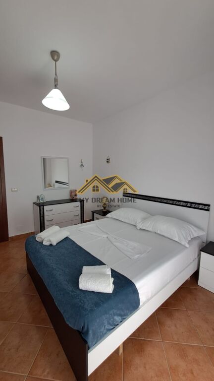 JEPET ME QIRA APARTAMENT 2+1 PLAZH, DURRES.