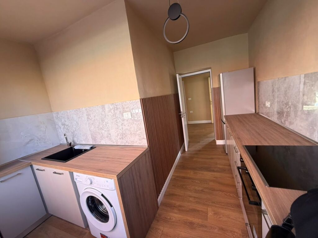 📣 JEPET ME QIRA APARTAMENT 3+1 PËR ZYRA