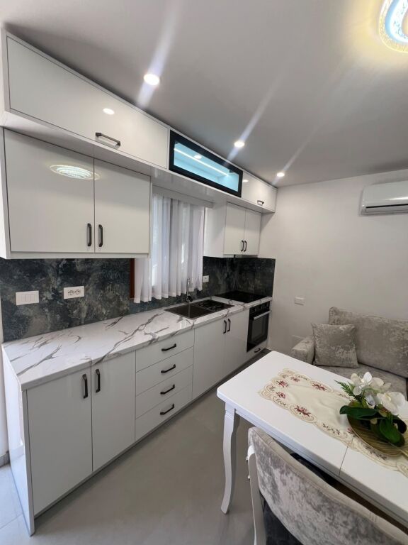First Floor of a Private House for Rent in Kenetë, Durrës