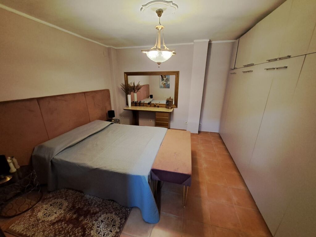 Occasione!! Appartamento 2+1 in vendita a Laprake (135 milioni di lek)