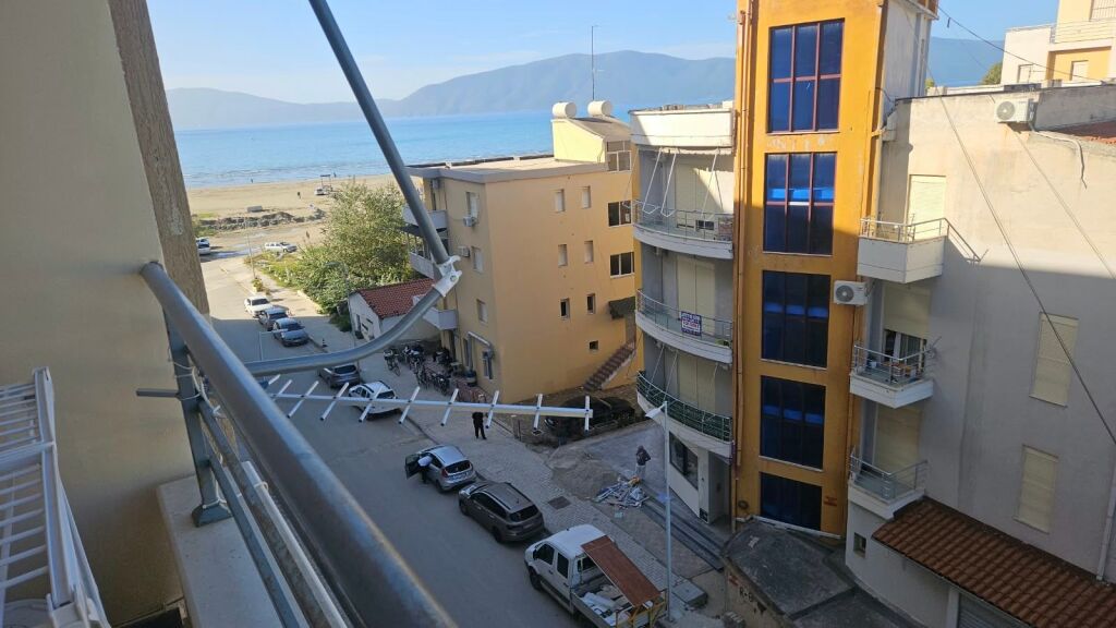 Apartament 1+1, me pamje nga deti