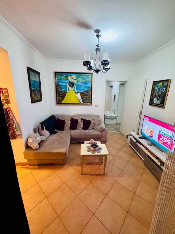🏡 SUPER RAST PËR SHITJE 2+1– MYSLYM SHYRI, TIRANË!