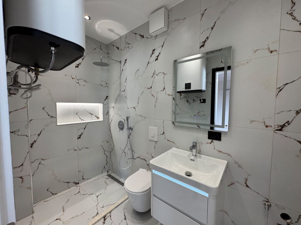 2 APARTMENTS FOR SALE ASTIR