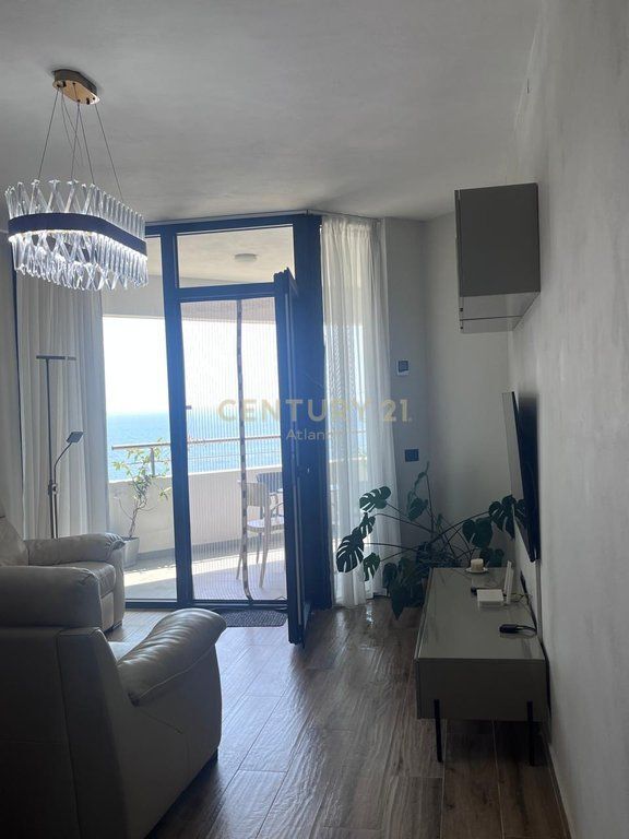 Apartament 2+2 Me Qira në Currila, Durrës - 1200€ | 138 m²