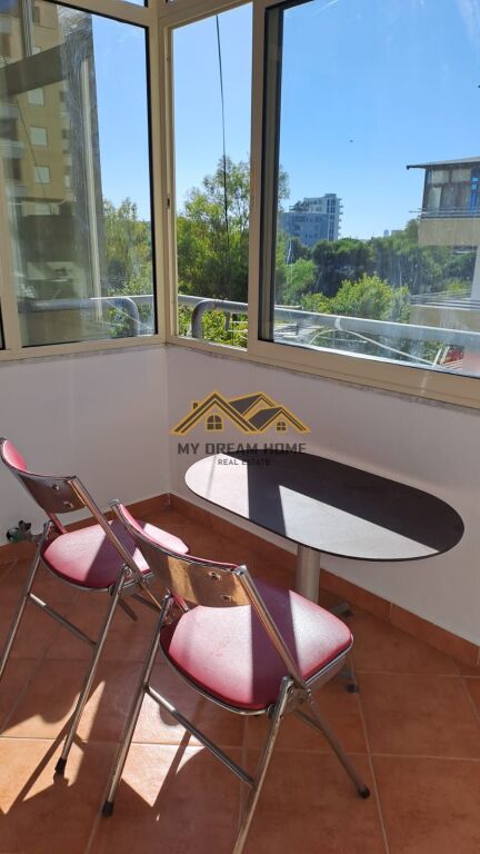 JEPET ME QIRA APARTAMENT 2+1 PLAZH, DURRES.