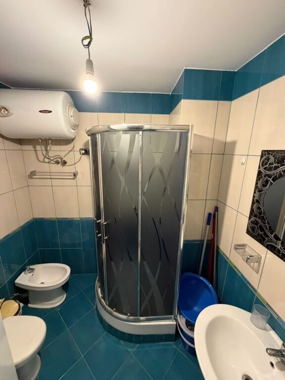2+1 apartment for rent Kthesa e Kamzes Yellow Buildings !